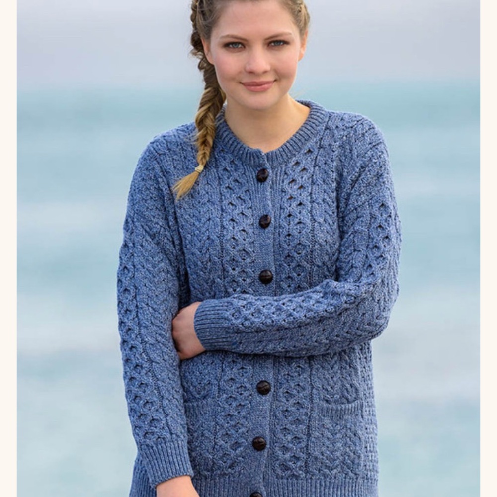 Aran Wollen Mills : Classic Cable Knit Button-Front Cardigan Sweater - Blue